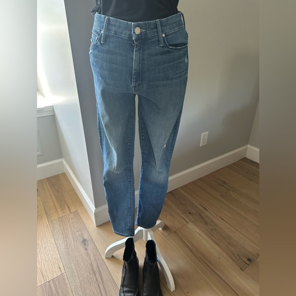 MOTHER The Looker Crop Skinny
Jeans (Graffiti Girl) - Picture 7 of 11